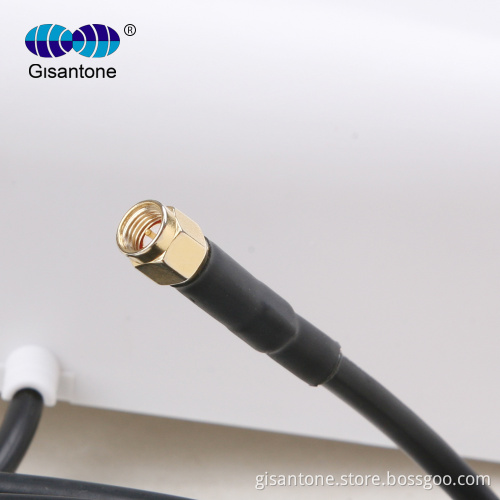 flat satellite antenna